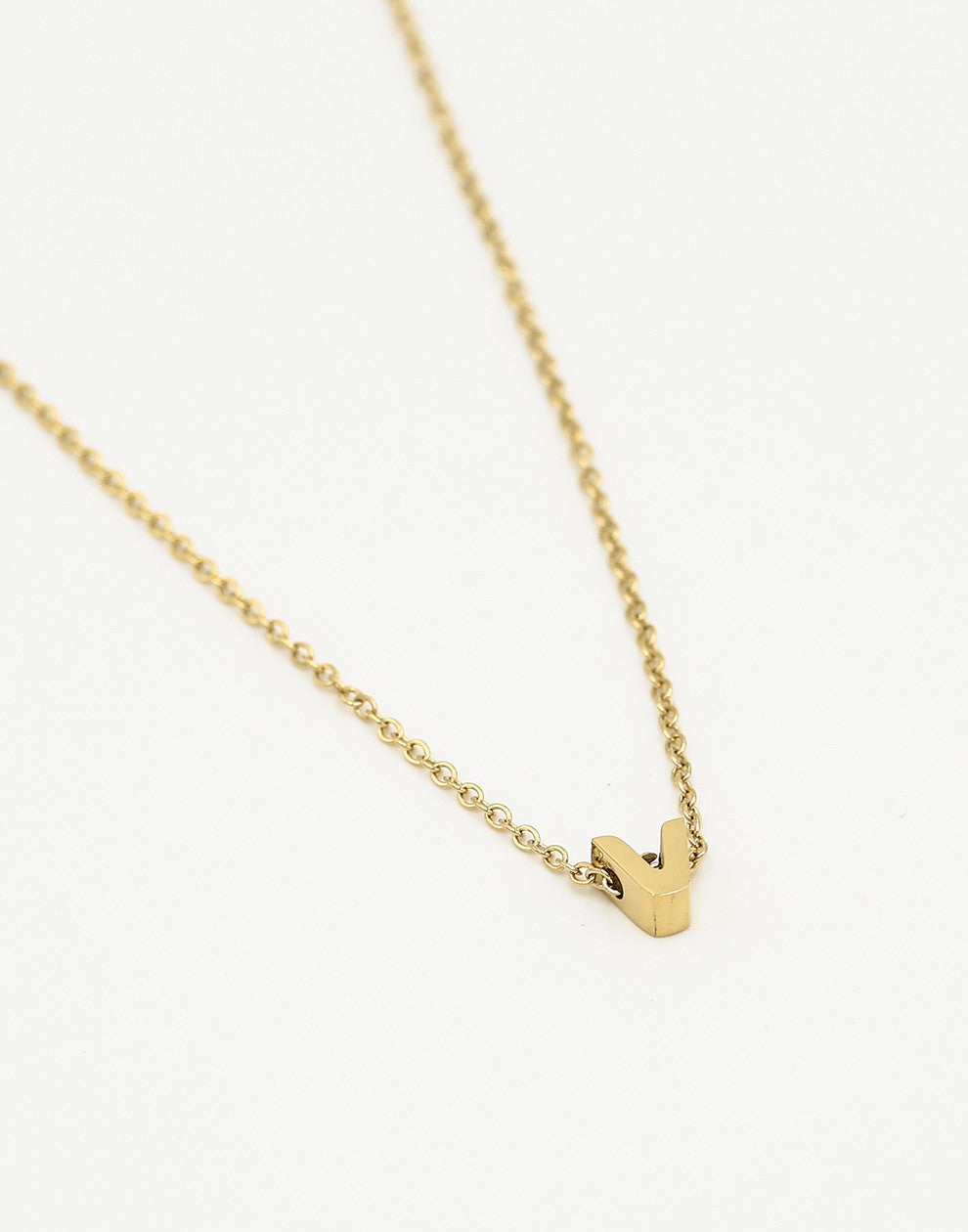 Initialen ketting letter V goudkleurig