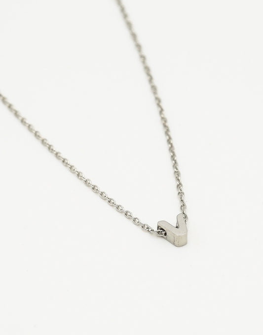 Initialen ketting letter V zilverkleurig