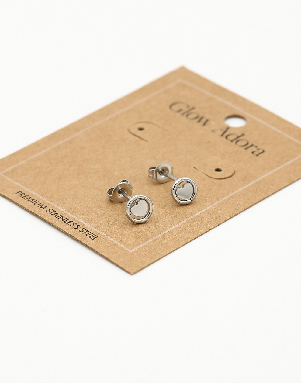Studs heart in circle silver-colored