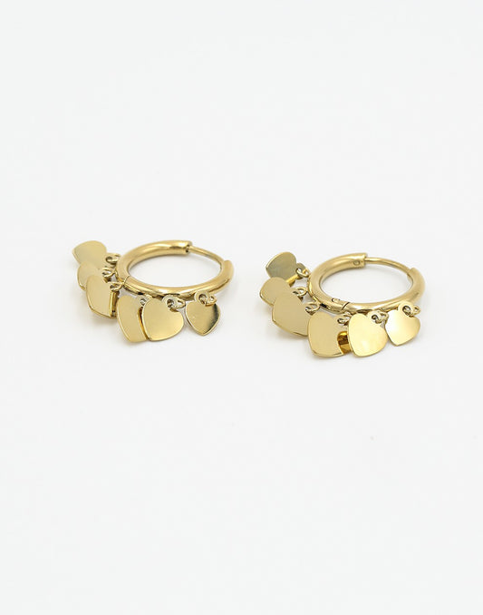 Oorring met 6 hartjes goudkleurig