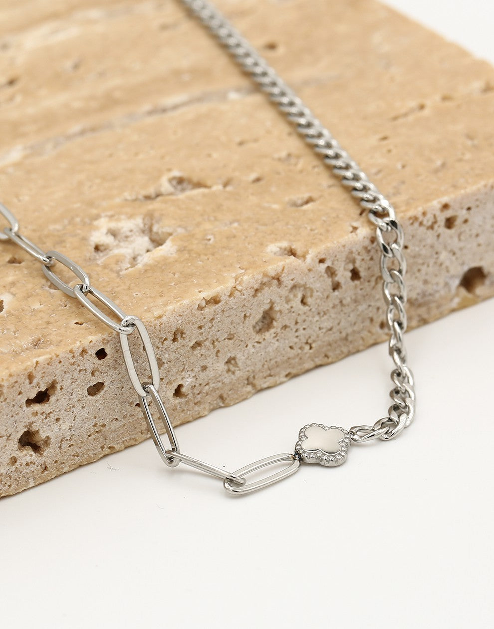 Ketting klaver zilverkleurig