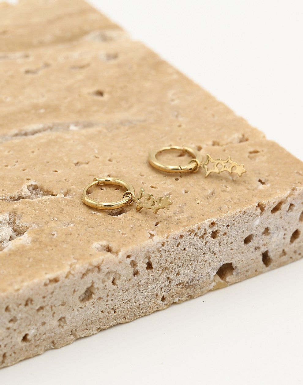 Oorringen sterretjes goudkleurig