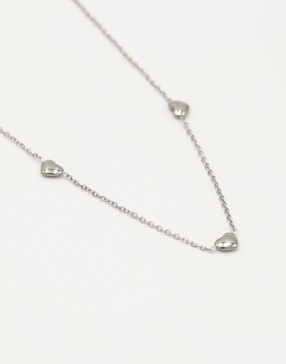 Ketting drie hartjes zilverkleurig