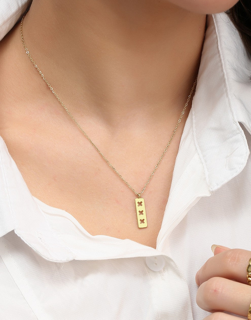 Ketting Amsterdamse kruisjes goudkleurig