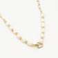 Paperclip ketting zoetwaterparels met hartjes goudkleurig