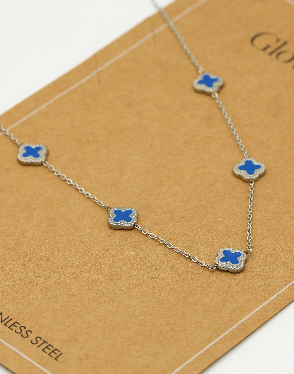 Ketting klavers blauw zilverkleurig