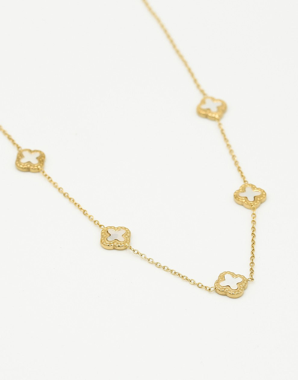Ketting klavers wit goudkleurig