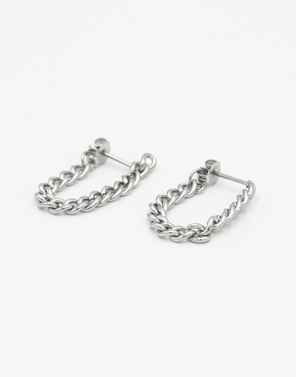 Oorsteker ronde chain zilverkleurig