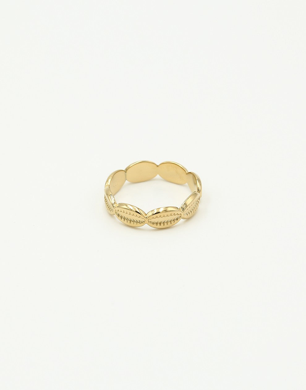 ring schelp patroon goudkleurig