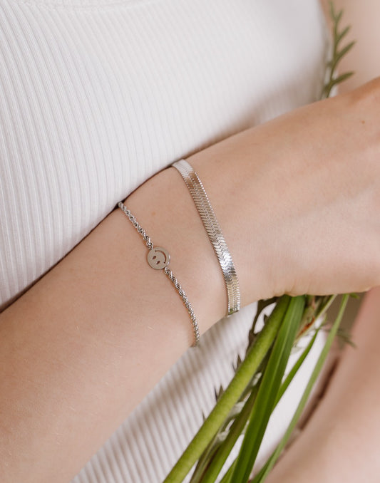 Armband platte schakel zilverkleurig