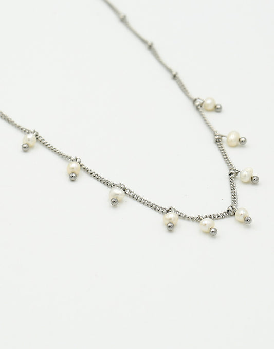 Ketting met parels zilverkleurig