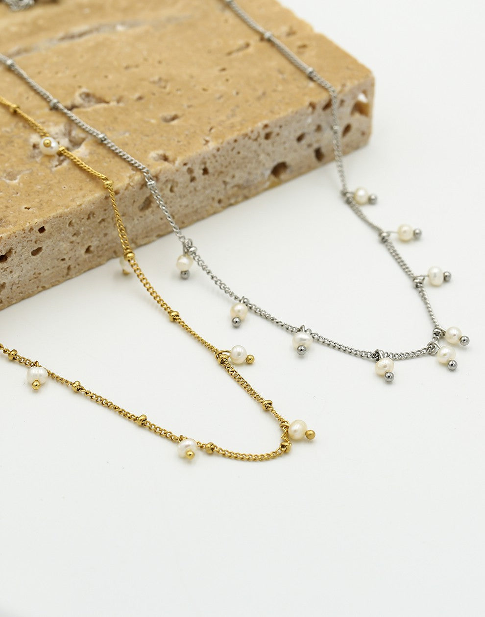 Ketting met parels zilverkleurig