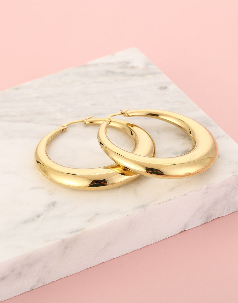 oorringen statement hoops goudkleurig