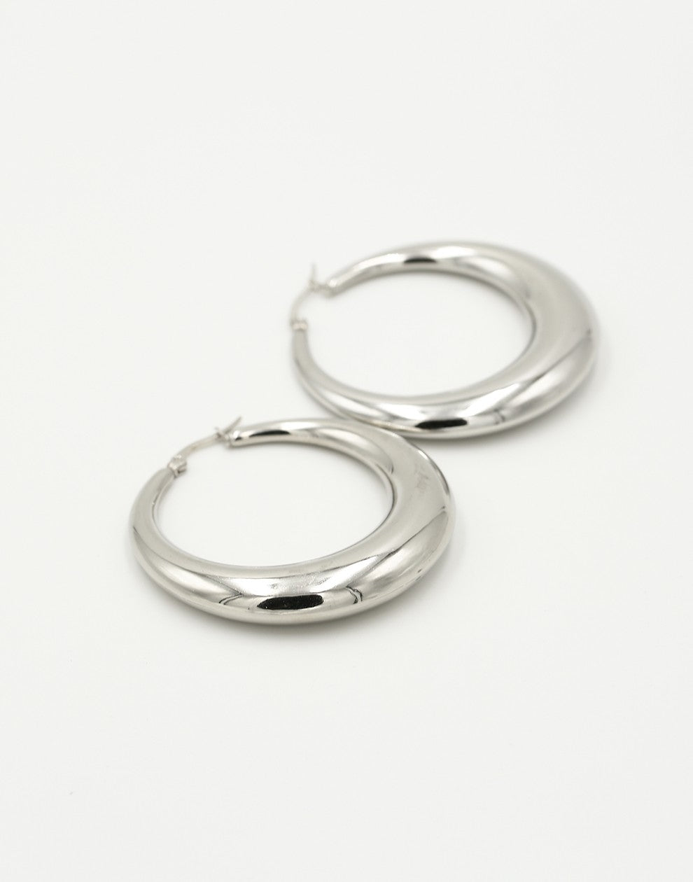 oorringen statement hoops zilverkleurig