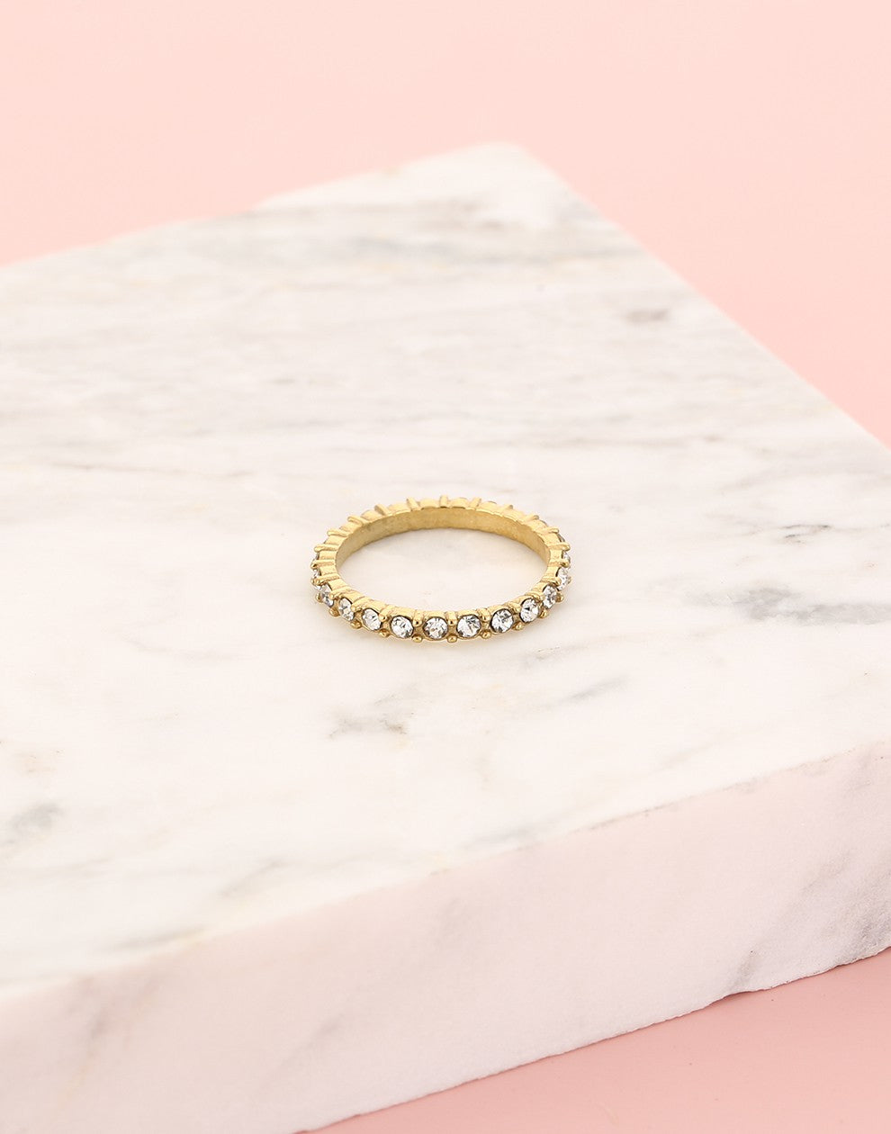 Ring met kristal steentjes 2mm
