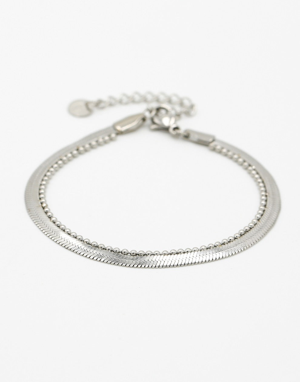 Armband dubbel snake en bolletjes zilverkleurig
