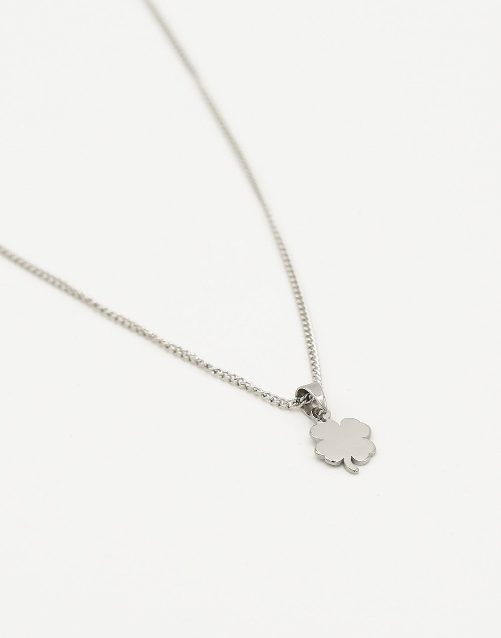 Lange ketting klaver zilverkleurig 45cm