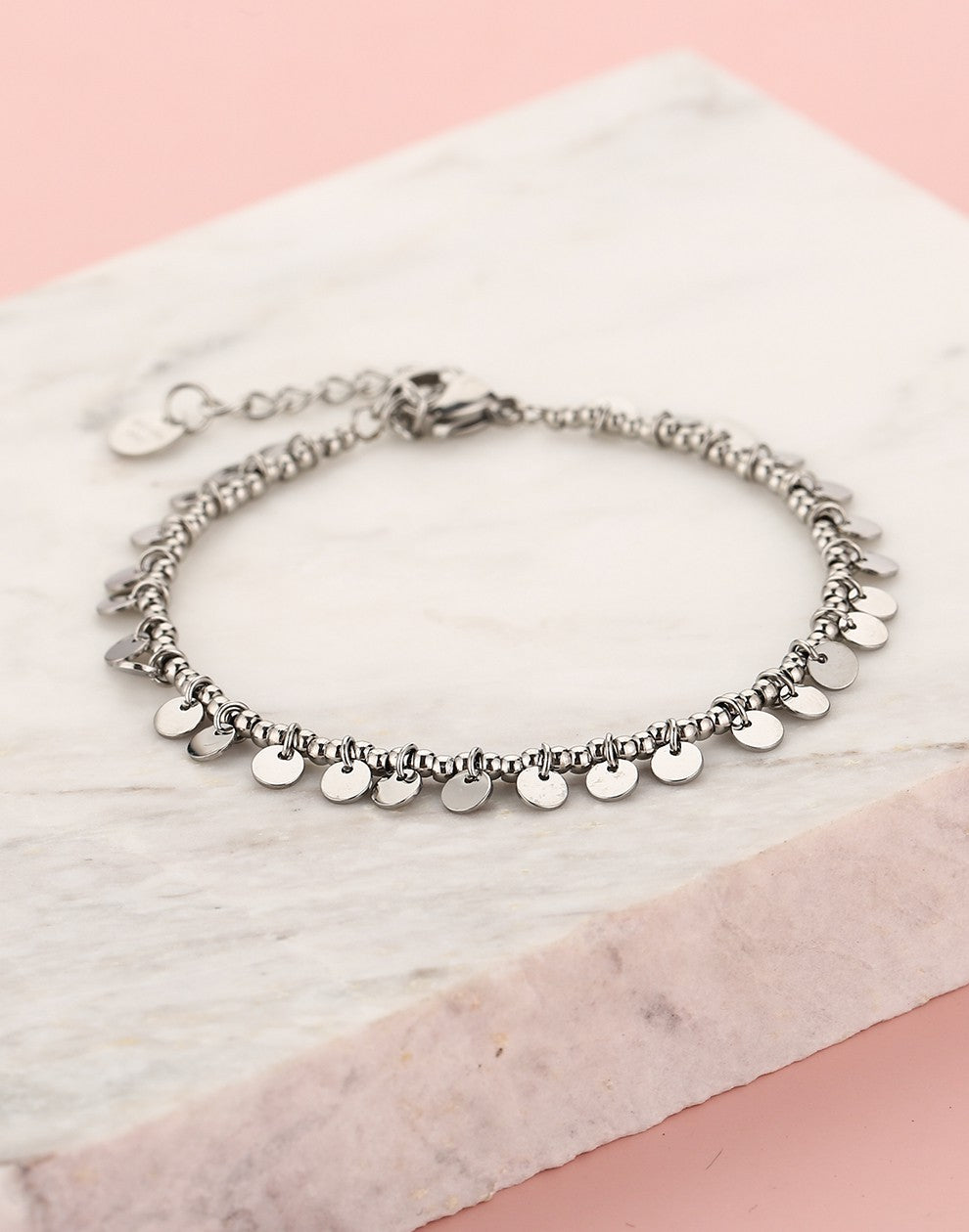 Armband bolletjes muntjes zilverkleurig
