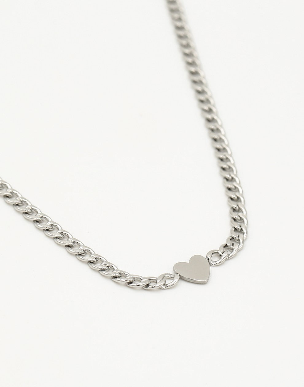Schakelketting met plat hartje zilverkleurig