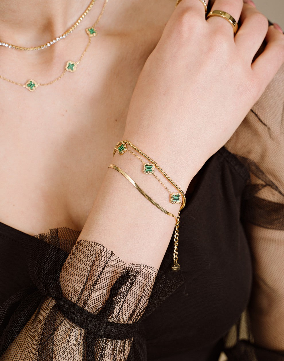 Armband klavers smaragdgroen goudkleurig