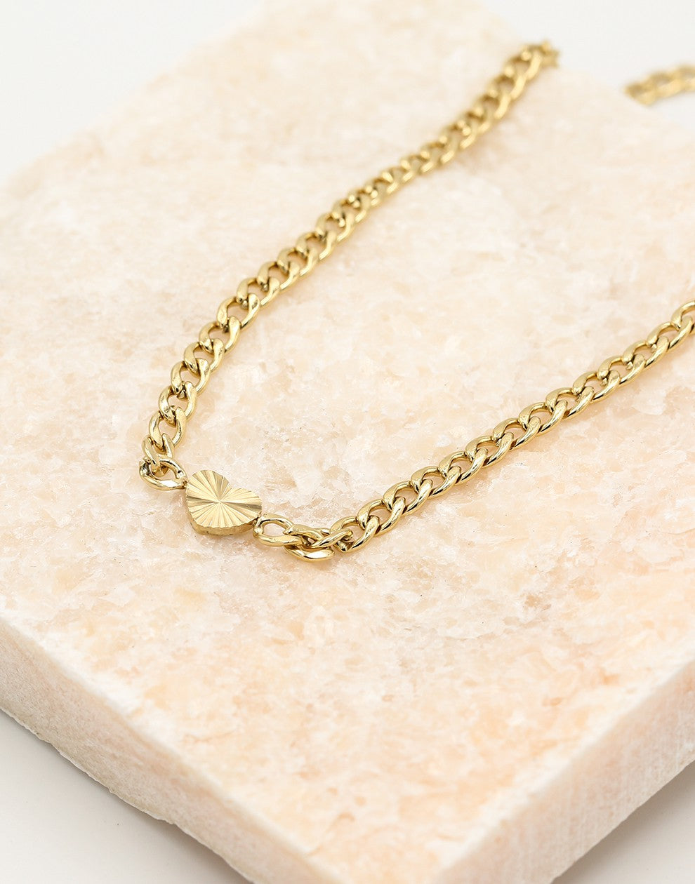 Schakelketting hartje met motief in goudkleurig