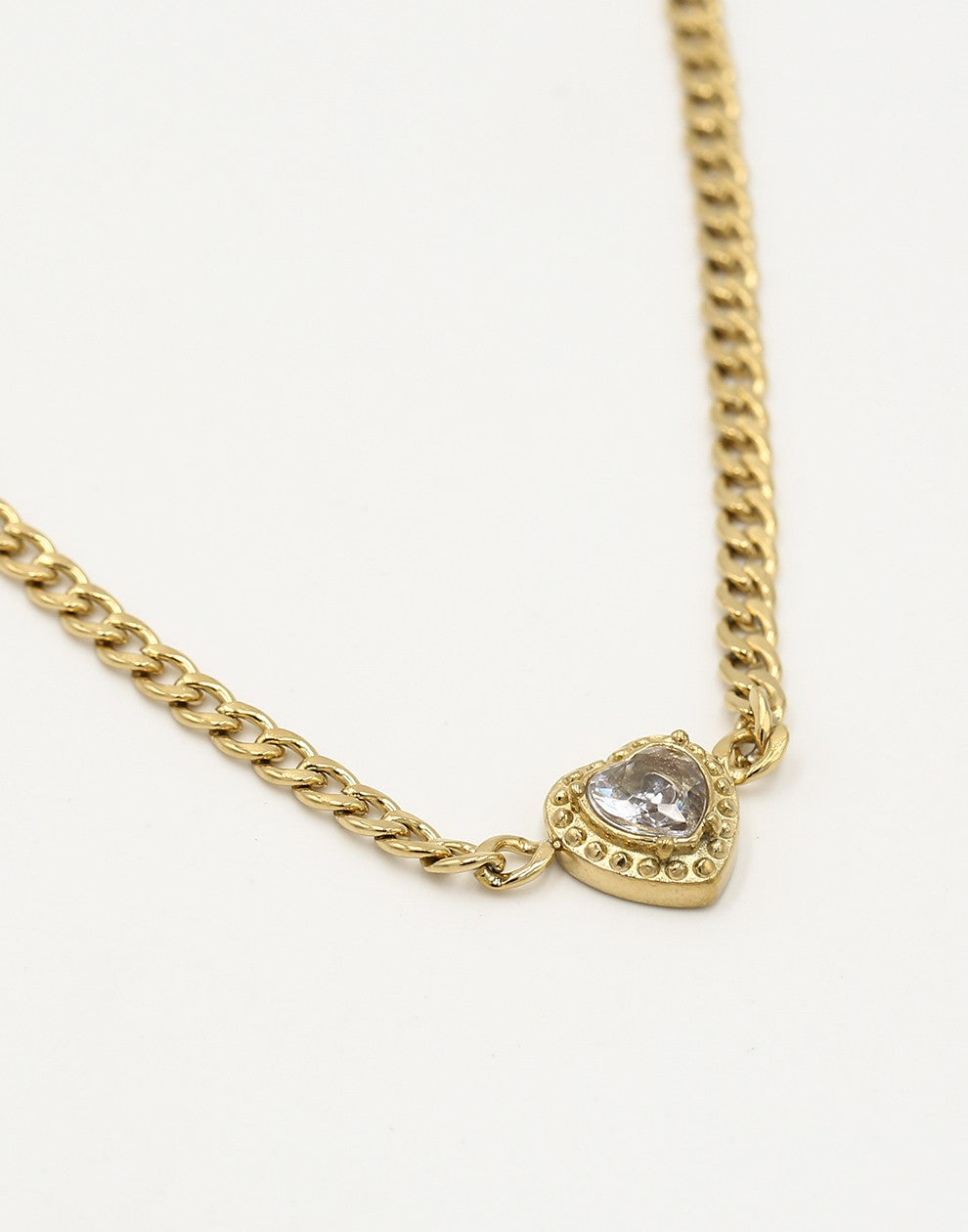 Fijne schakelketting hartje met steen goudkleurig