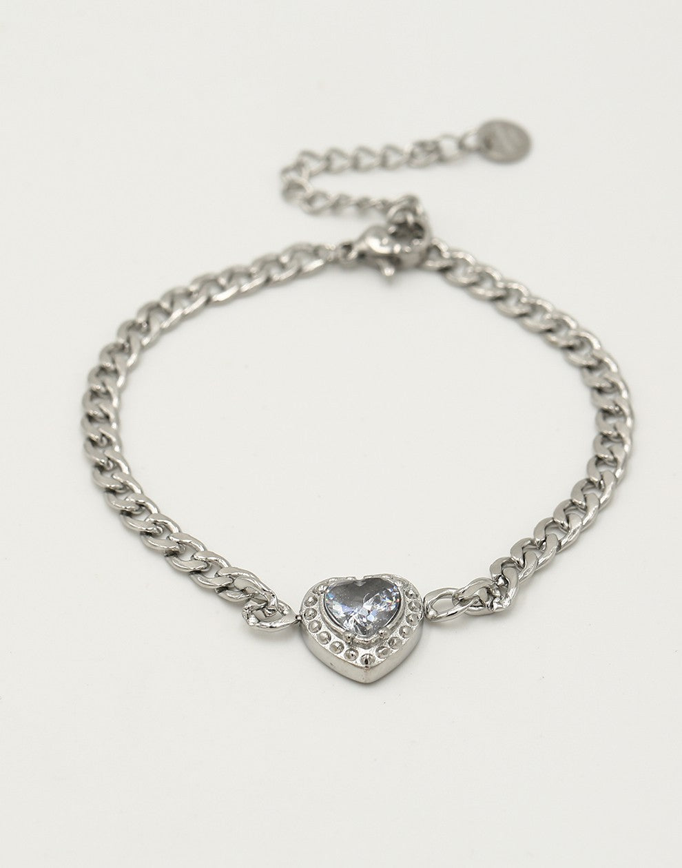 Fijne schakelarmband hartje met steen zilverkleurig