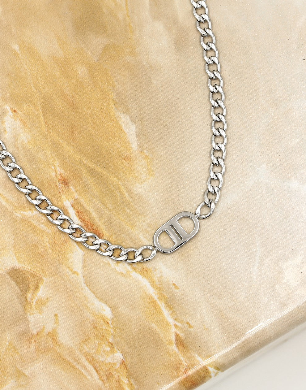 Schakelketting met symbool zilverkleurig