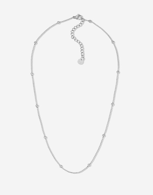 zilverkleurigen bolletjes ketting