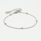 zilverkleurigen bolletjes armband