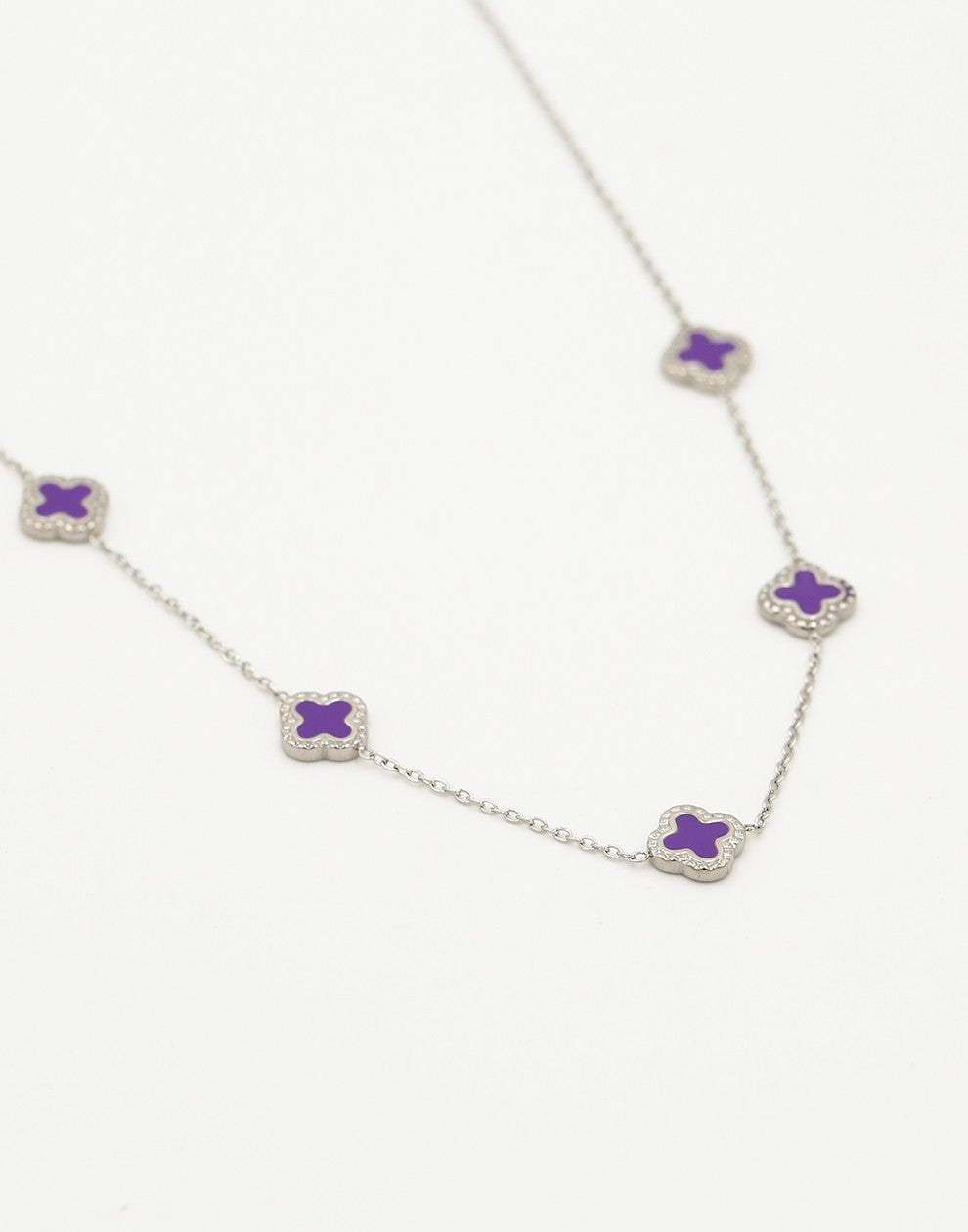 Ketting klavers paars zilverkleurig