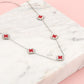 Ketting klavers rood zilverkleurig