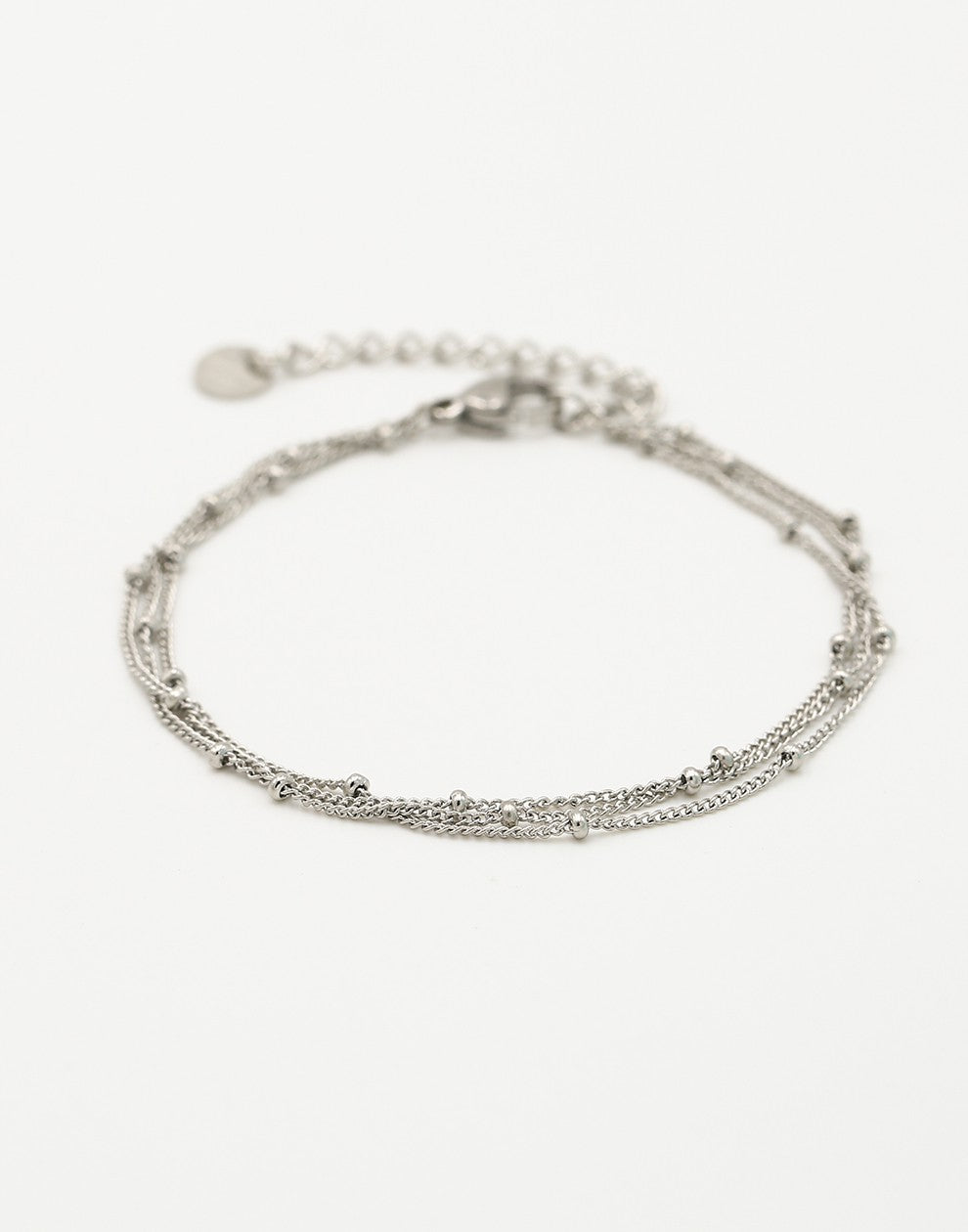 Armband zilverkleurig bolletjes drielaags