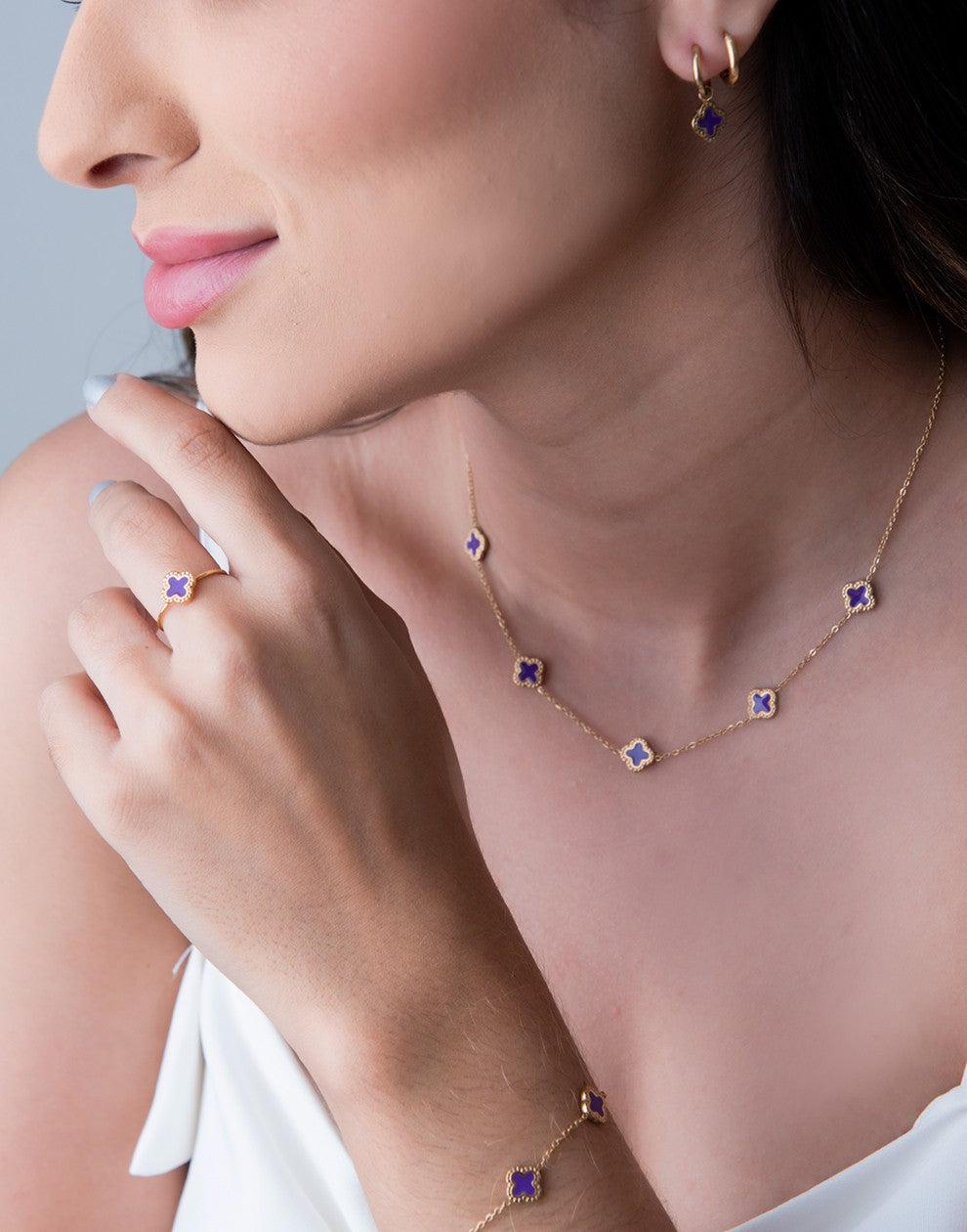 Ketting klavers paars goudkleurig