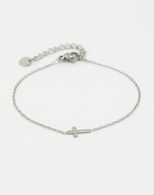 Armband kruisje zilverkleurig