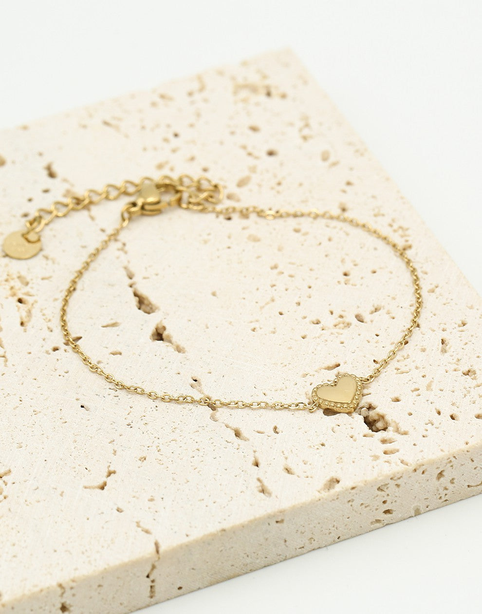 Armband vintage hartje goudkleurig