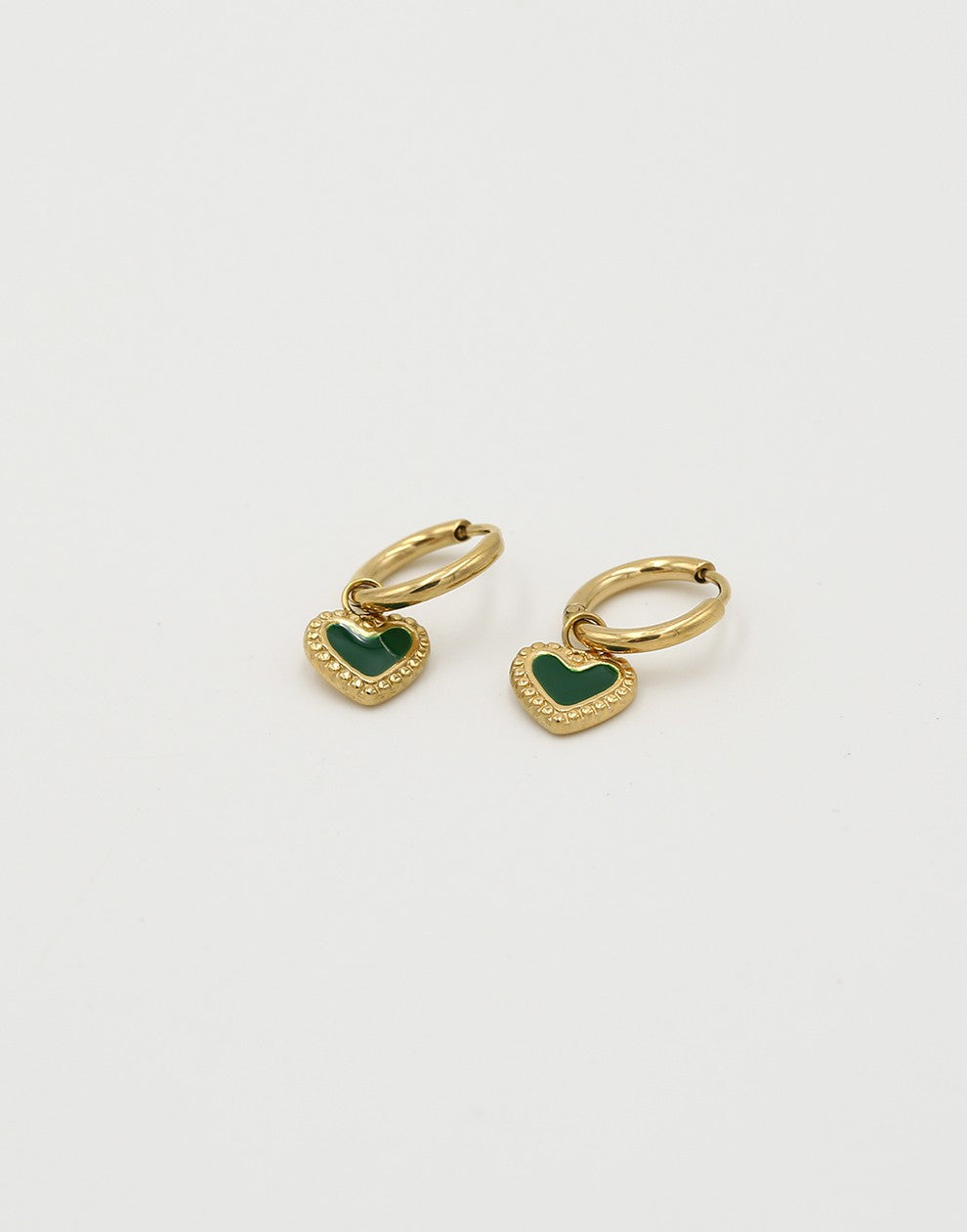 oorringen vintage hartjes groen goudkleurig