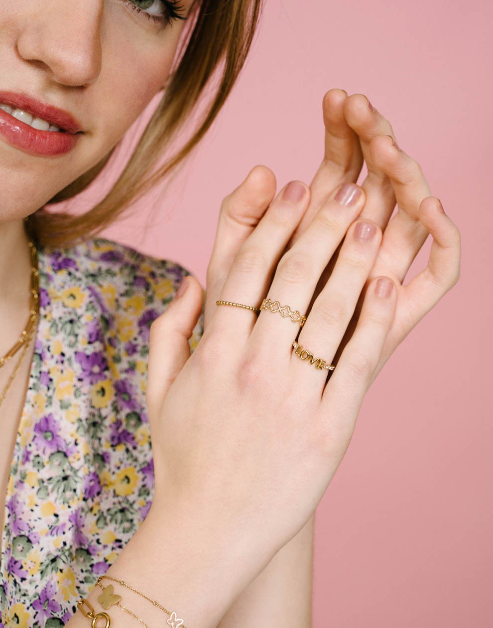 Ring kruisjes goudkleurig