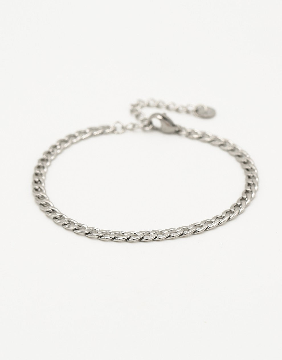 Fijne schakelarmband ovaal zilverkleurig
