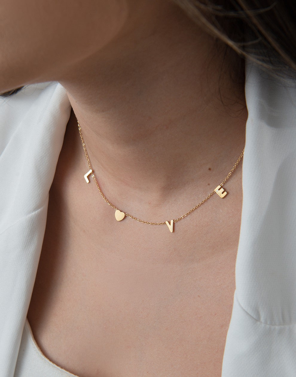 Ketting love goudkleurig