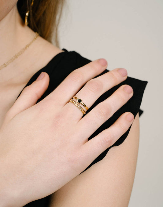 Dubbele ring met steen zwart