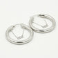 Oorringen hoops love zilverkleurig