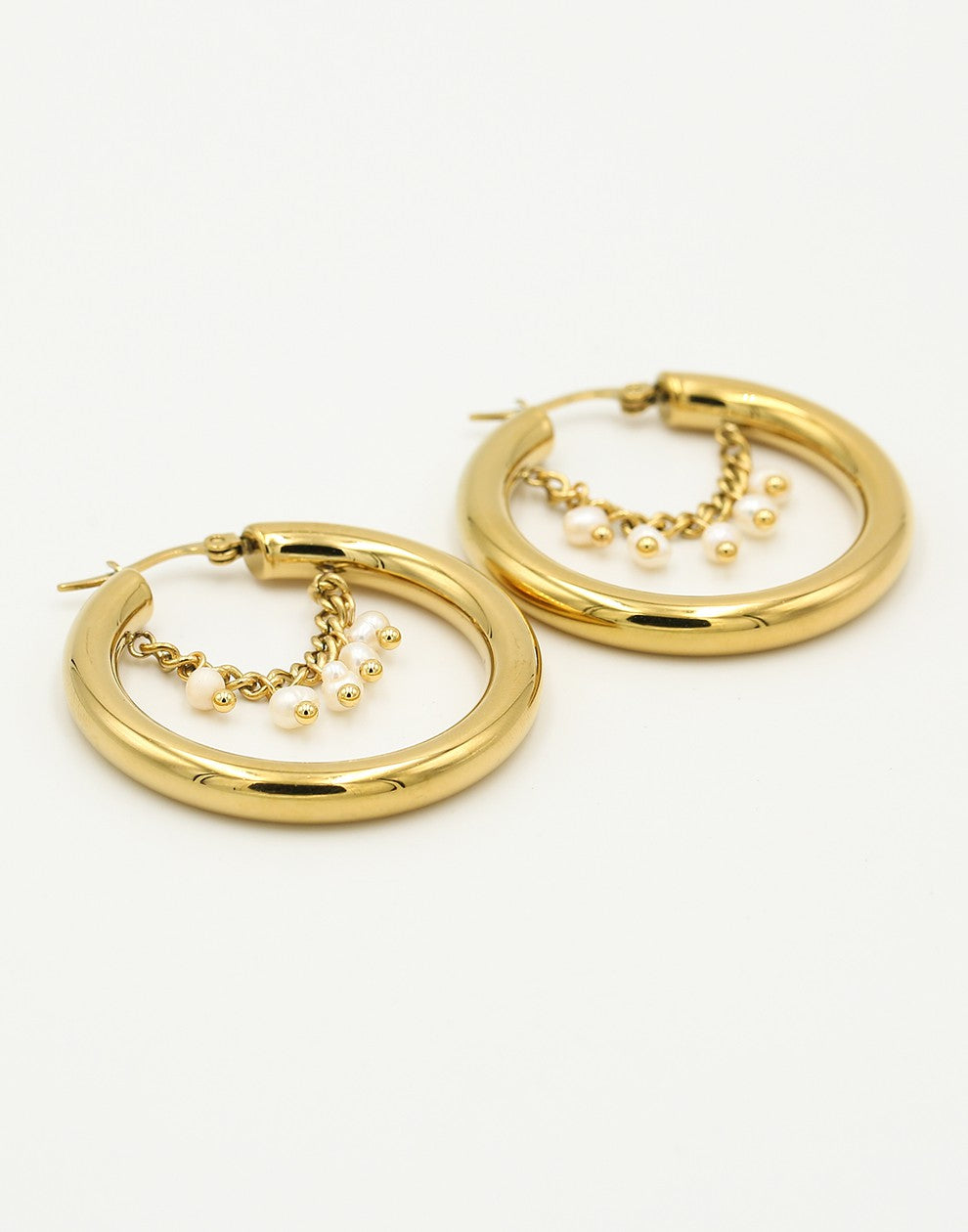 Oorringen hoops parels goudkleurig
