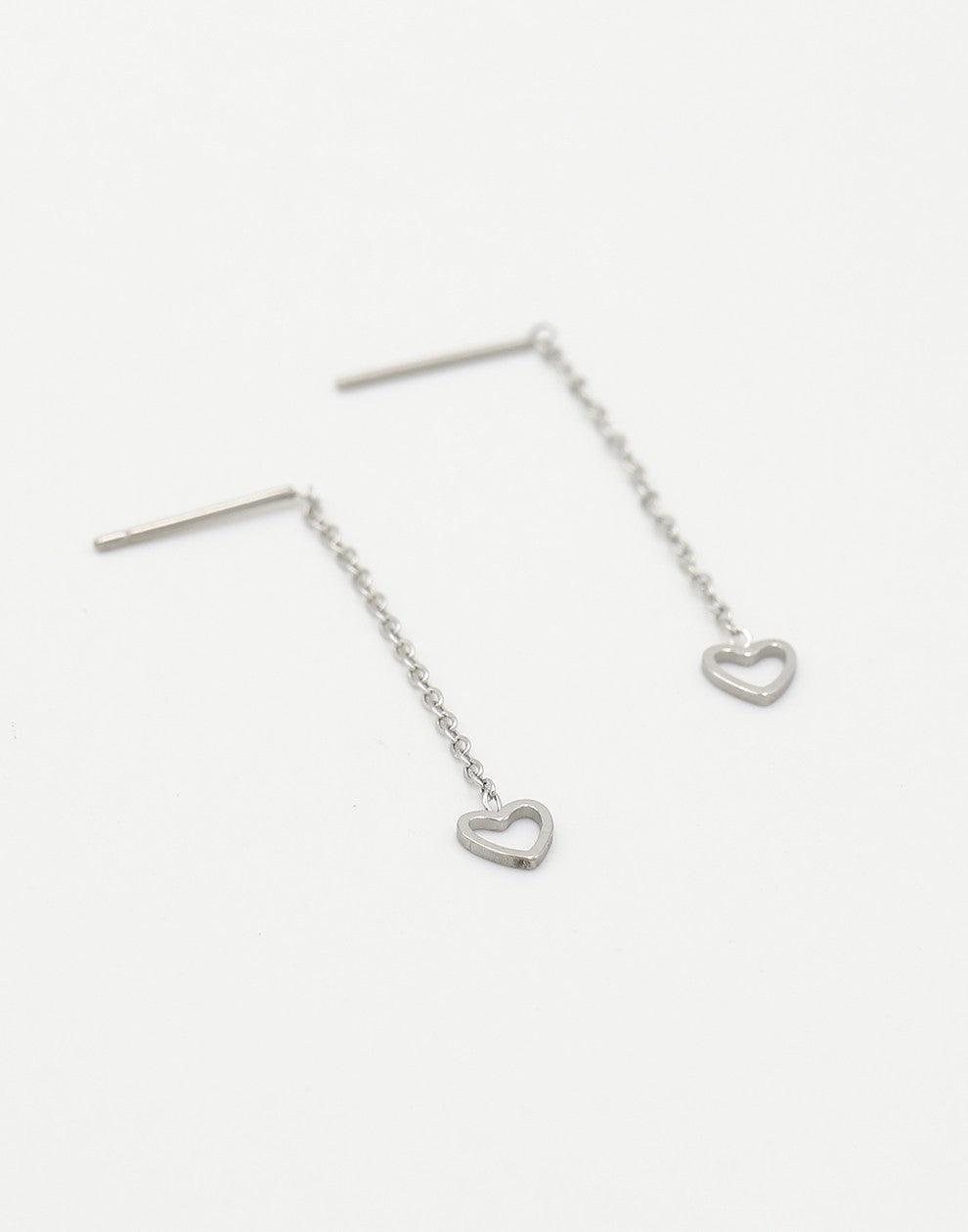 Thread-through earrings open heart silver-colored