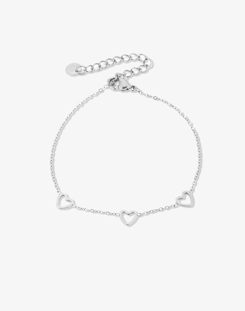 Armband 3 open hartjes zilverkleurig