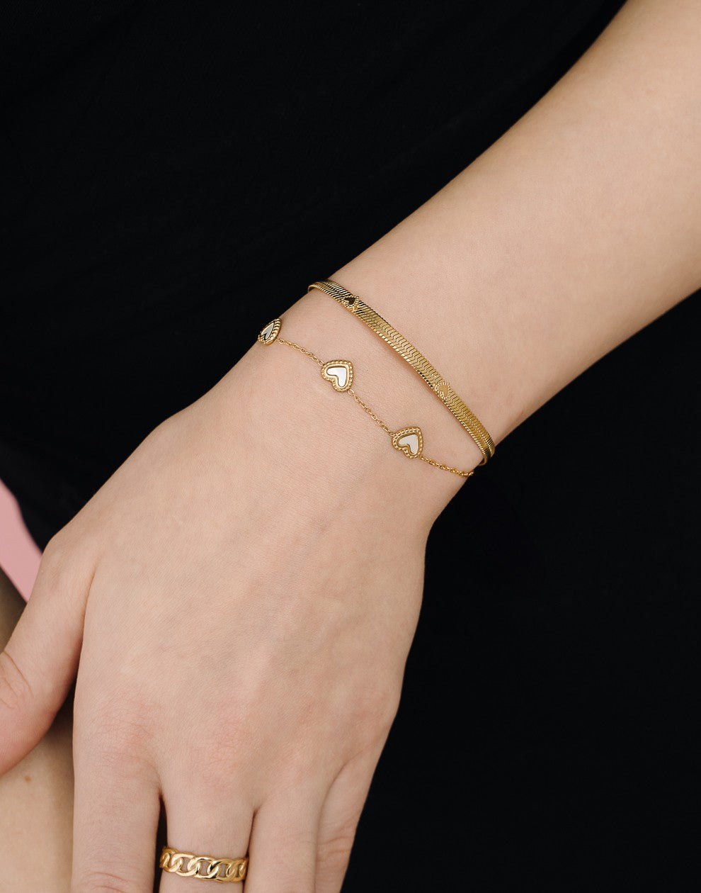 armband hartjes parelmoer
