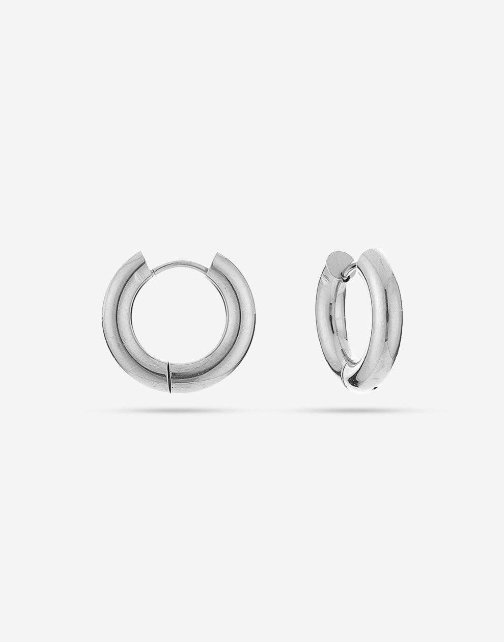 zilverkleurige dikke oorringen 18mm