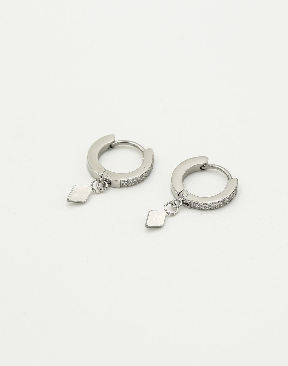 Creool strass met ruit zilverkleurig