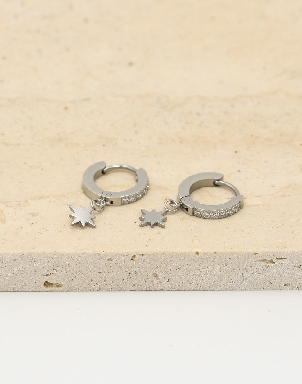 Creool strass met morningstar zilverkleurig