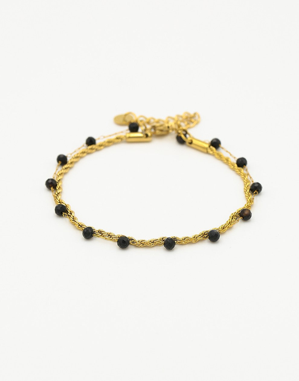 Dubbele armband zwarte kraal goudkleurig